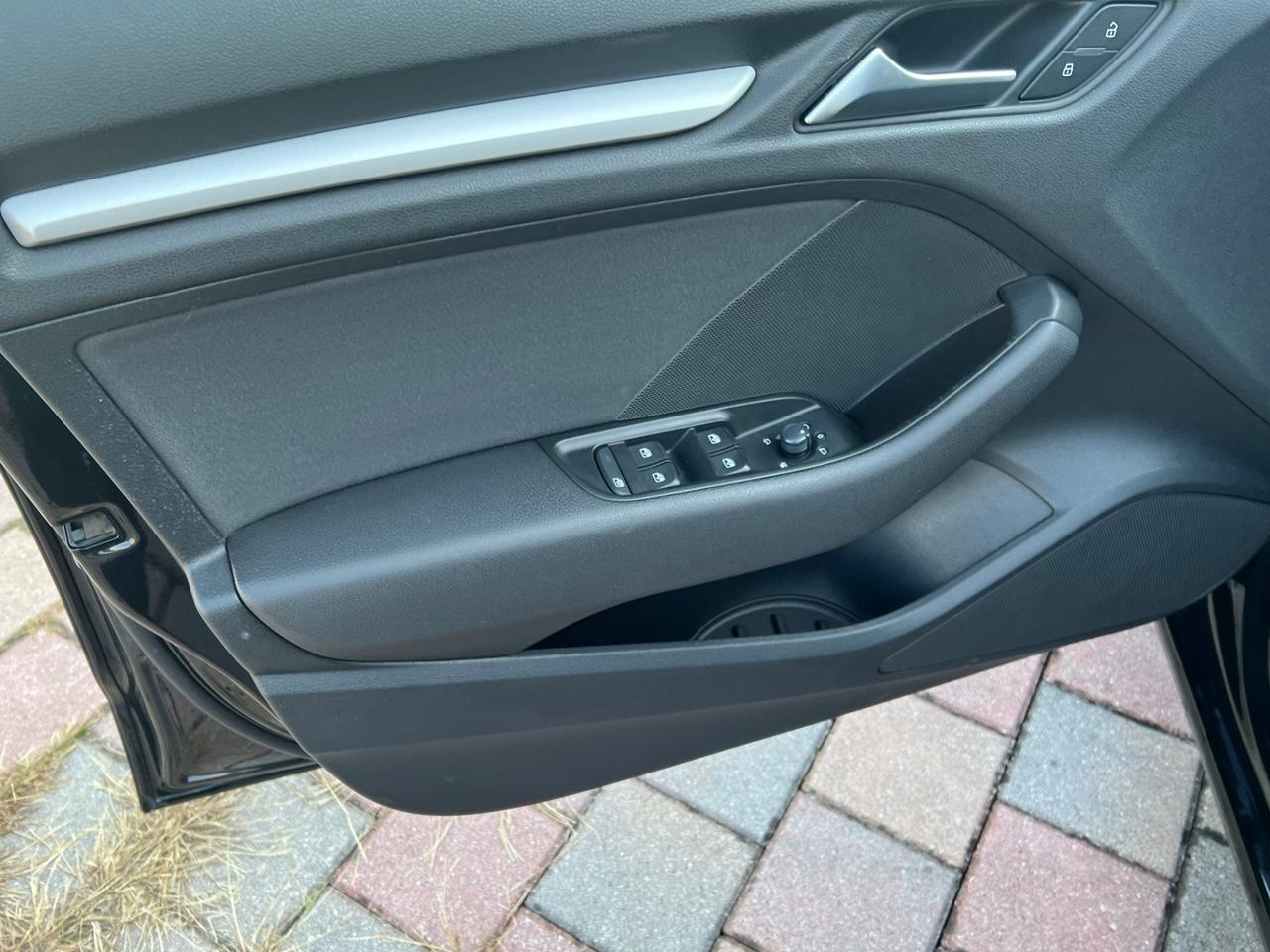 Audi A3 SPB 35 TDI S tronic Sport 133.000 km anno 2018