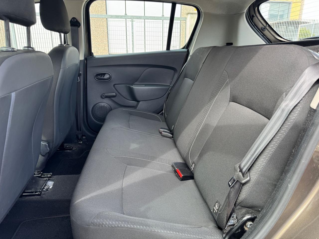 Dacia Sandero 1.0 benzina. km 84.000