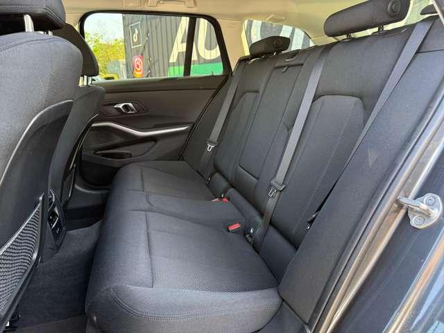BMW 320 Touring xdrive Business Adv. auto*SUPER PROMO*