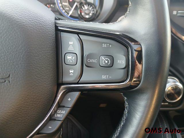 DODGE RAM 1500 5.7 GPL V8 Limited Night N1