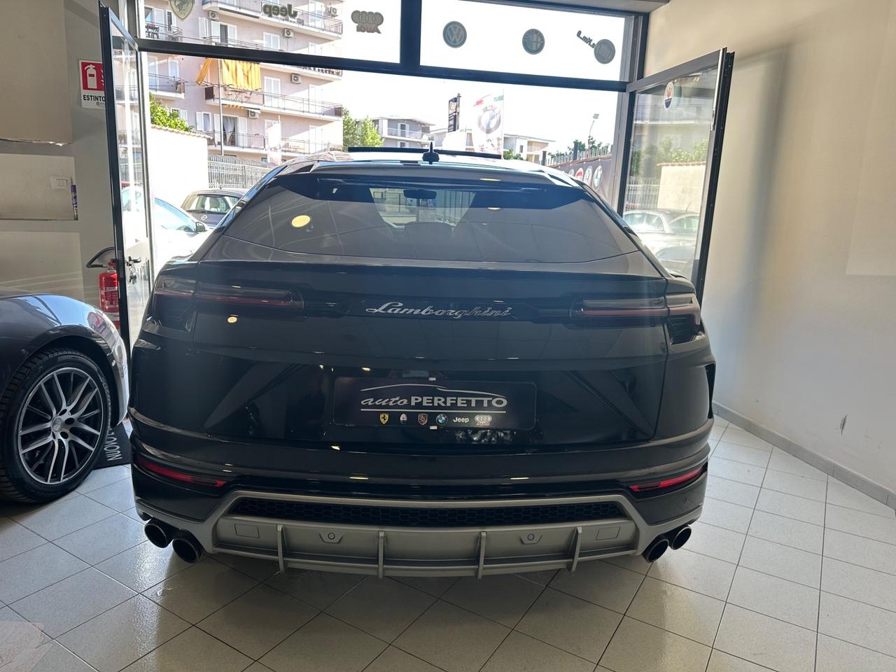 Lamborghini Urus 4.0 Pearl Capsule