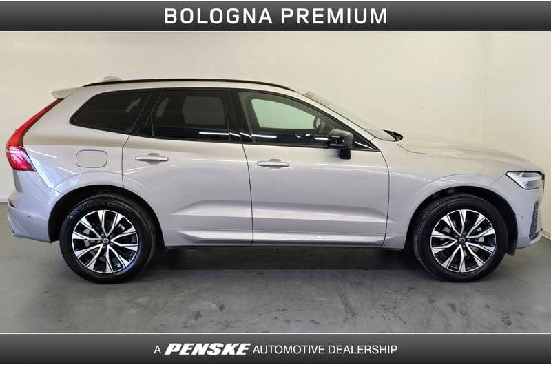 Volvo XC60 XC60 B5 AWD automatico Plus Dark