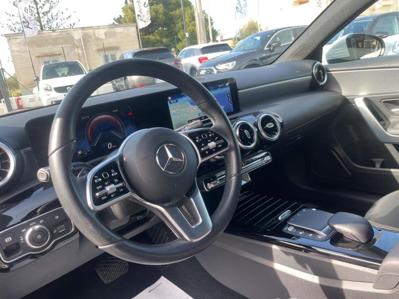 Mercedes-benz A 200 A 200 d Automatic Executive