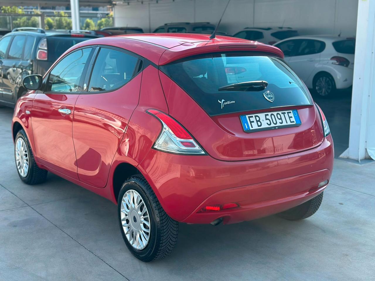 Lancia Ypsilon 0.9 Metano 2015