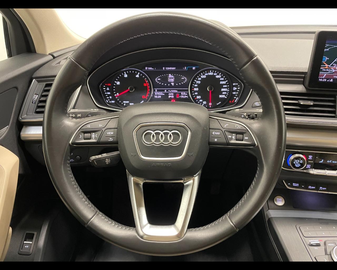 AUDI Q5 40 TDI QUATTRO S-TRONIC DESIGN