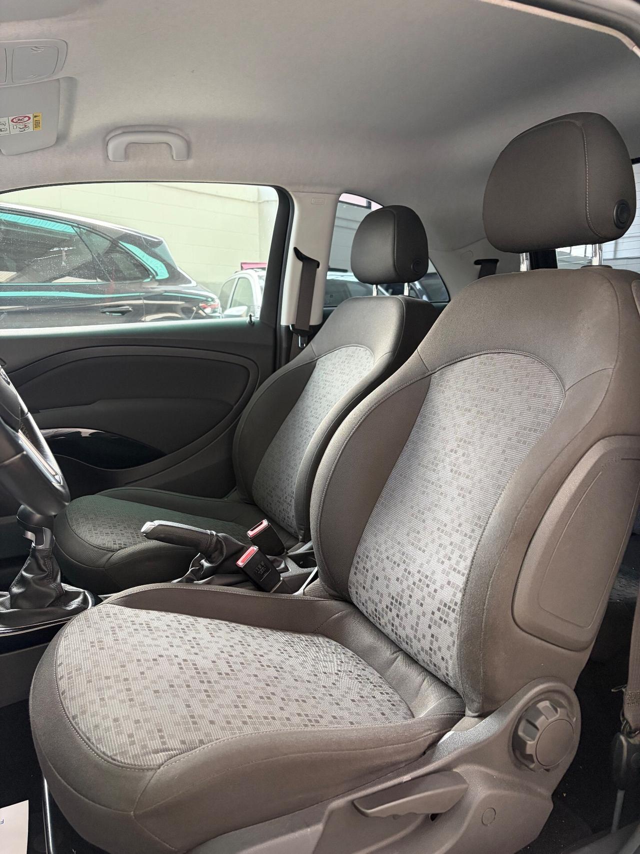 Opel Adam 1.4 100 CV Glam