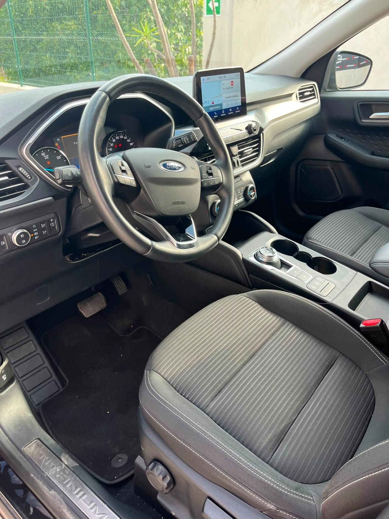 Ford Kuga 2.5 Plug In Hybrid 225 CV CVT 2WD Titanium