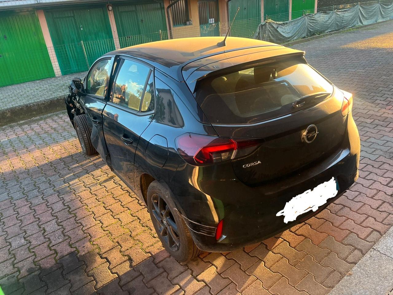 Opel Corsa 1.2 Blitz Edition