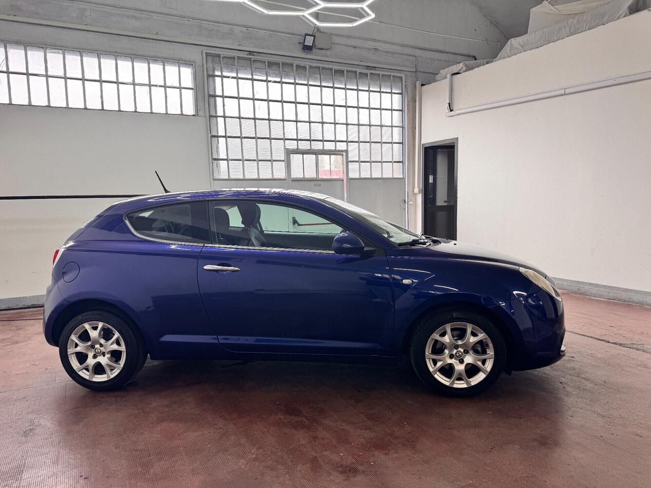 Alfa Romeo MiTo 1.6 JTDm 16V Sport Pack