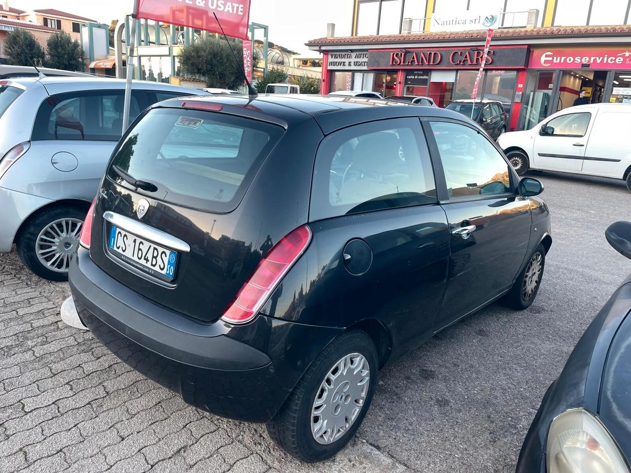 Lancia Ypsilon 1.2 60cv Neopatentati