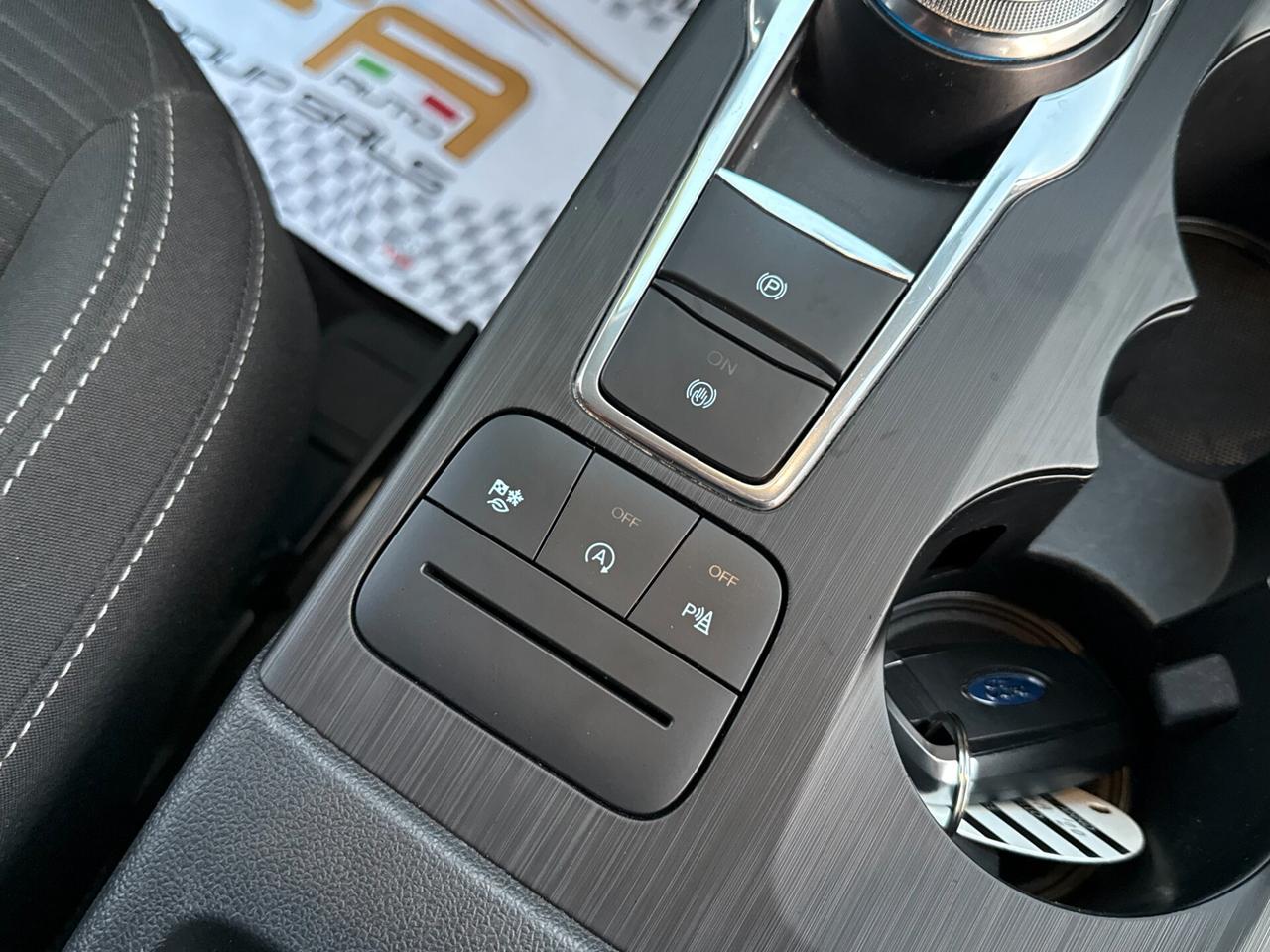 Ford Kuga 1.5 EcoBlue Autom Titanium NAVI CARPLAY