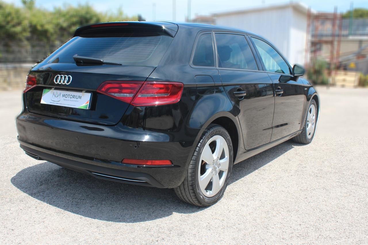 Audi A3 SPB 1.4 TFSI S TRONIC G TRON AMBITION