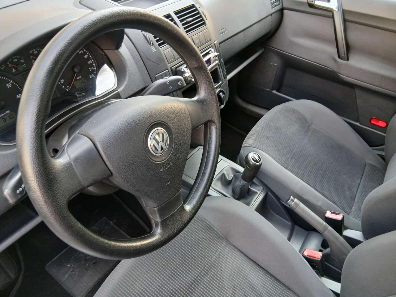 Volkswagen Polo 1.4/80CV 16V 5p. Comfortline