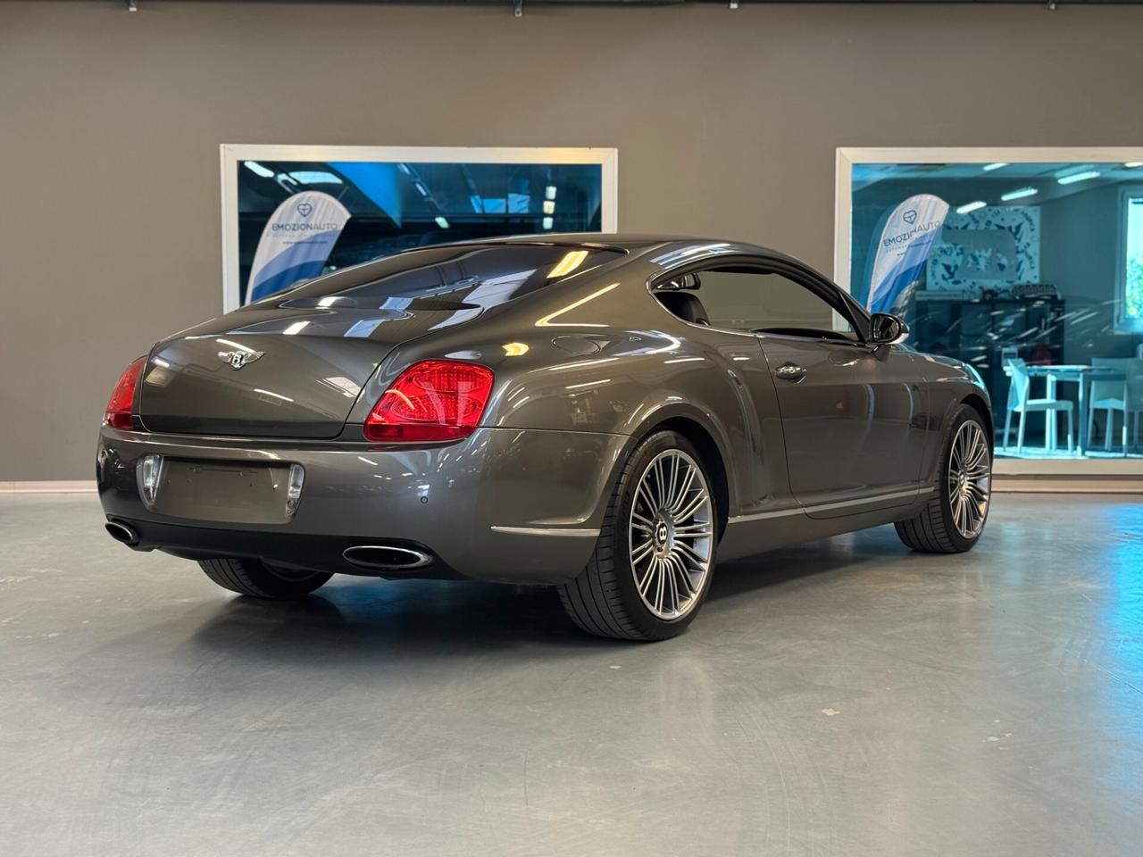 Bentley Continental GT 6.0 Speed - 610CV