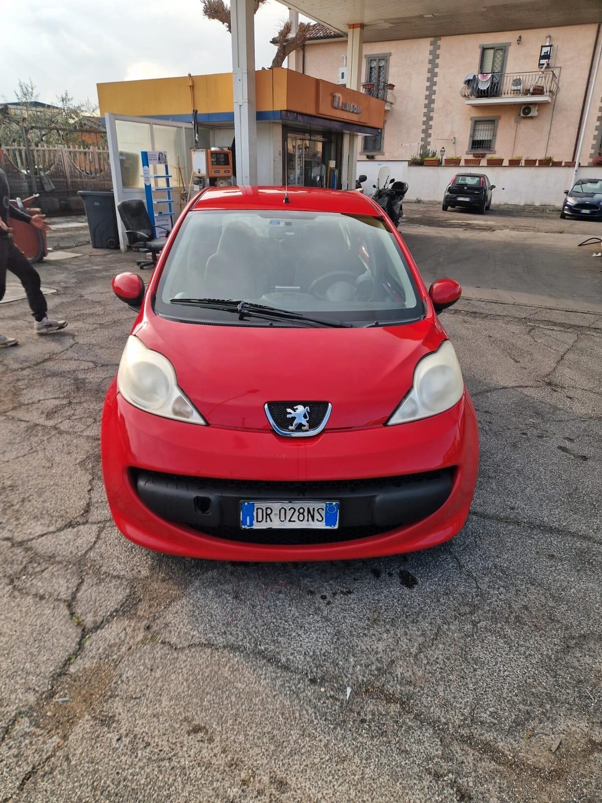 Peugeot 107 1.0 68CV 5p. Plaisir