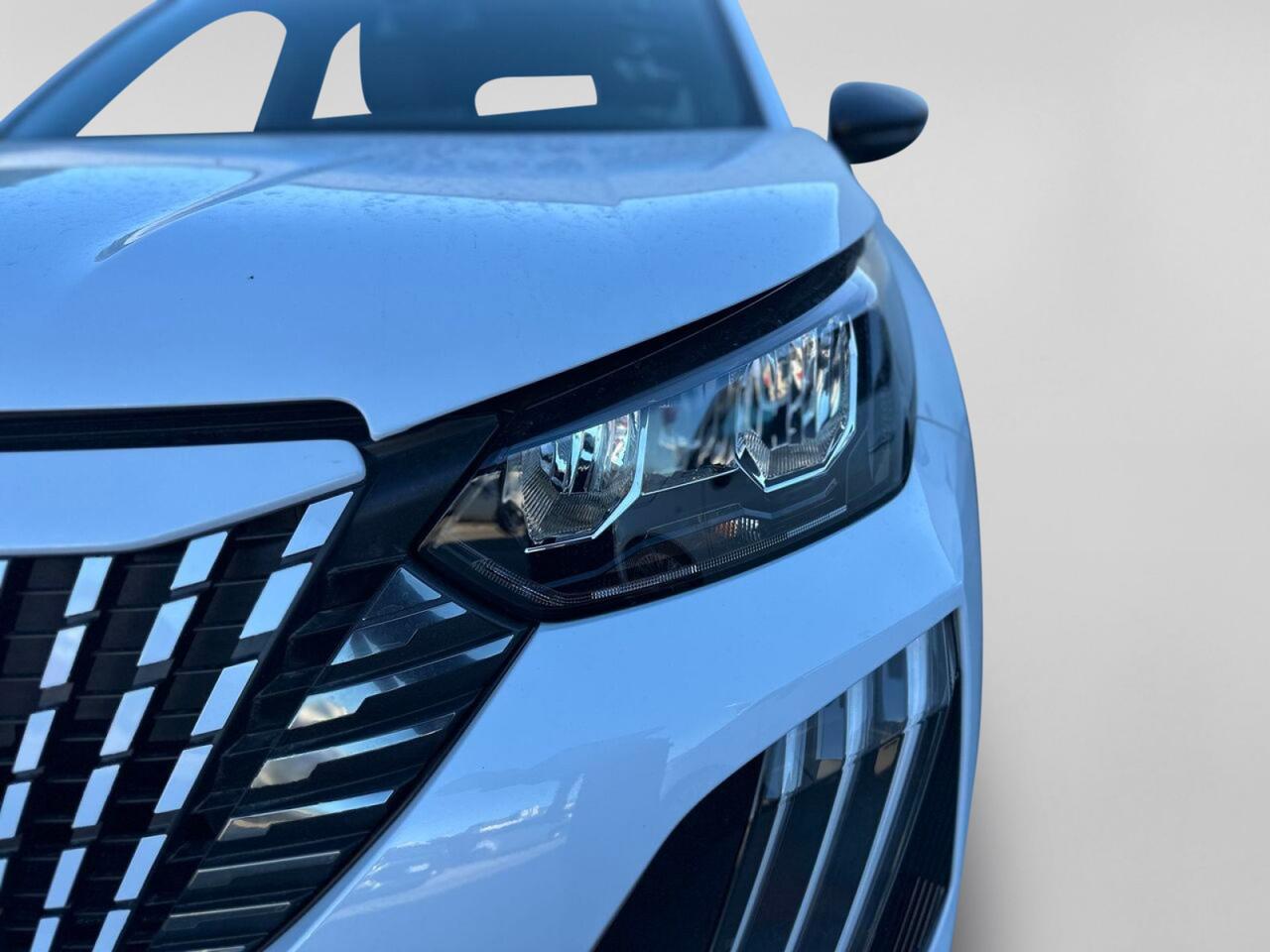 PEUGEOT 2008 2ª serie - 2008 BlueHDi 130 S&S EAT8 Allure
