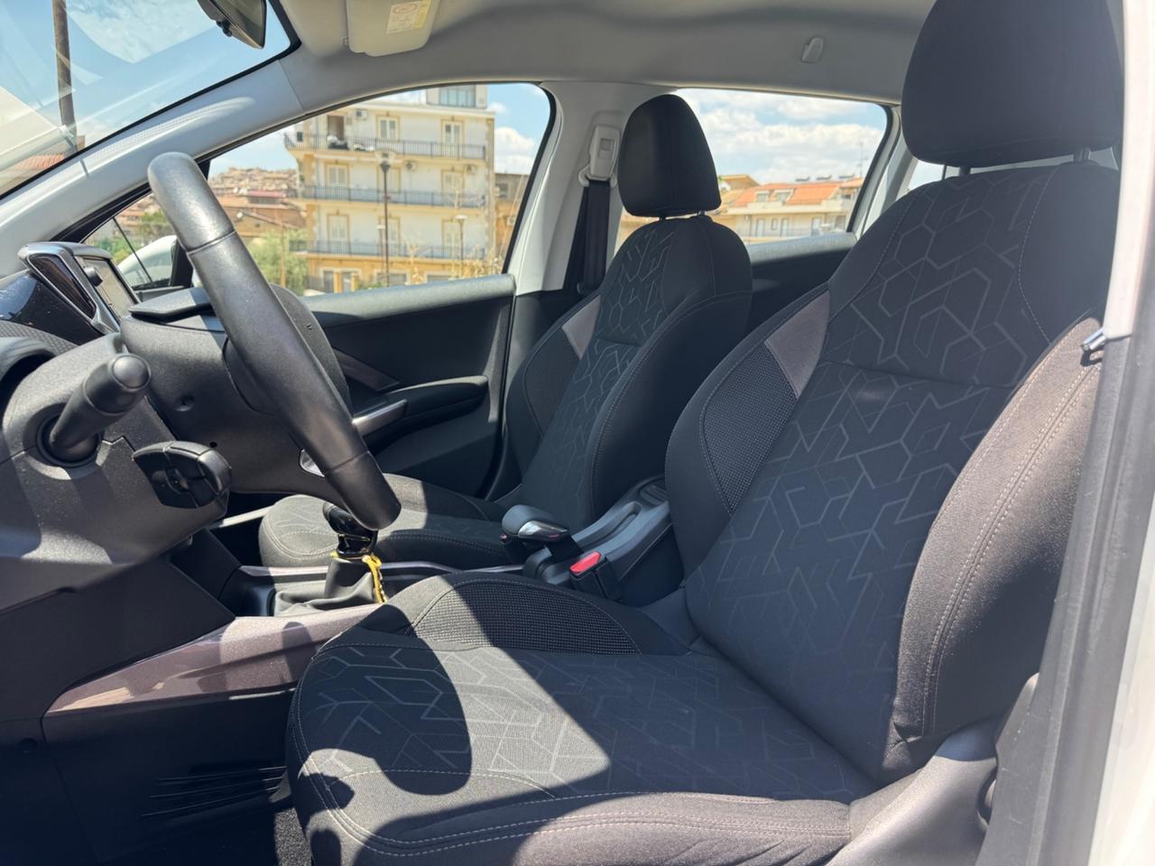 PEUGEOT 2008 1.6 BLUEHDI 75 CV ACCESS NEO PATENTATI
