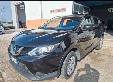 Nissan Qashqai 1.2 benzina