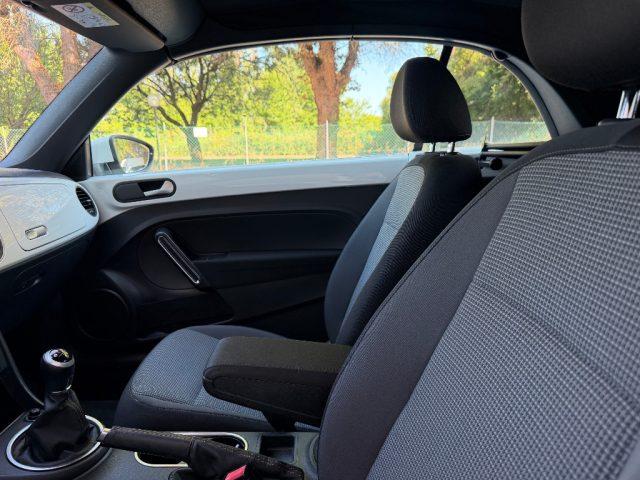 VOLKSWAGEN Maggiolino CABIO 2.0 TDI 110CV