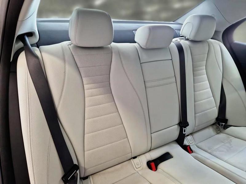 MERCEDES-BENZ E 220 4MATIC BUSINESS SPORT AUTO 4 PORTE BERLINA
