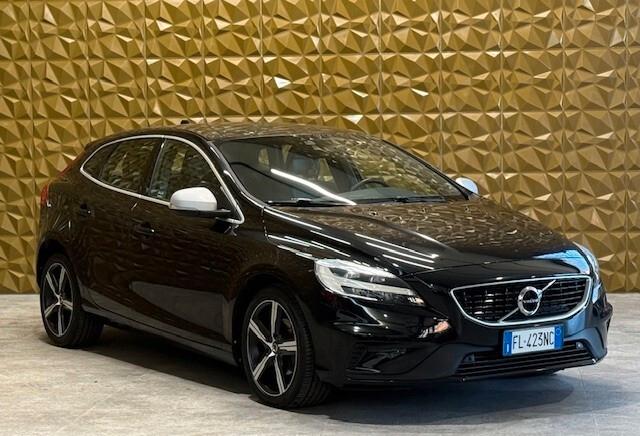 Volvo V40 D2 R-design