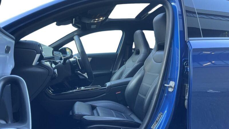 Mercedes-Benz Classe A A 35 AMG 4Matic Premium Plus
