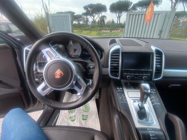 Porsche Cayenne 3.0 S Hybrid 379CV 279KW FULL TETTO NAVI TV