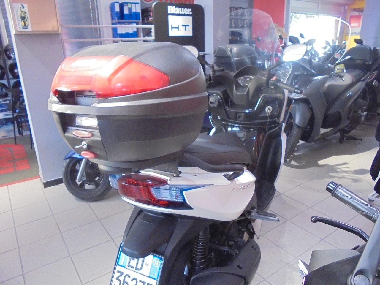 Kymco K-XCT 300i ABS