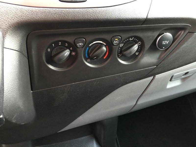 Ford Transit Custom 300 2.2 TDCi 9 POSTI Combi Trend IVA ESPOSTA * GANCIO TRAINO