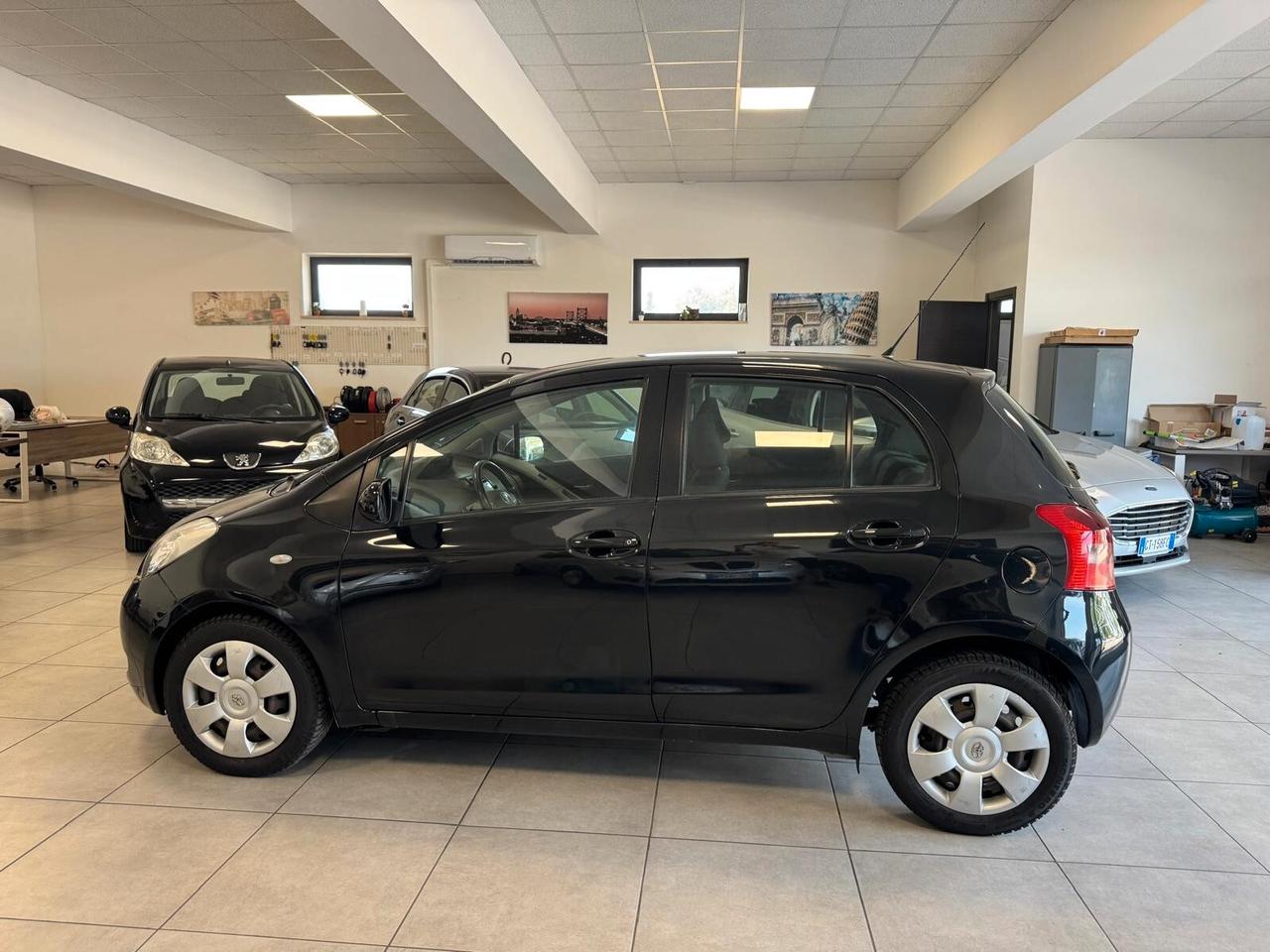 Toyota Yaris 1.3 BENZINA 5P NEOPATENTATI 2007