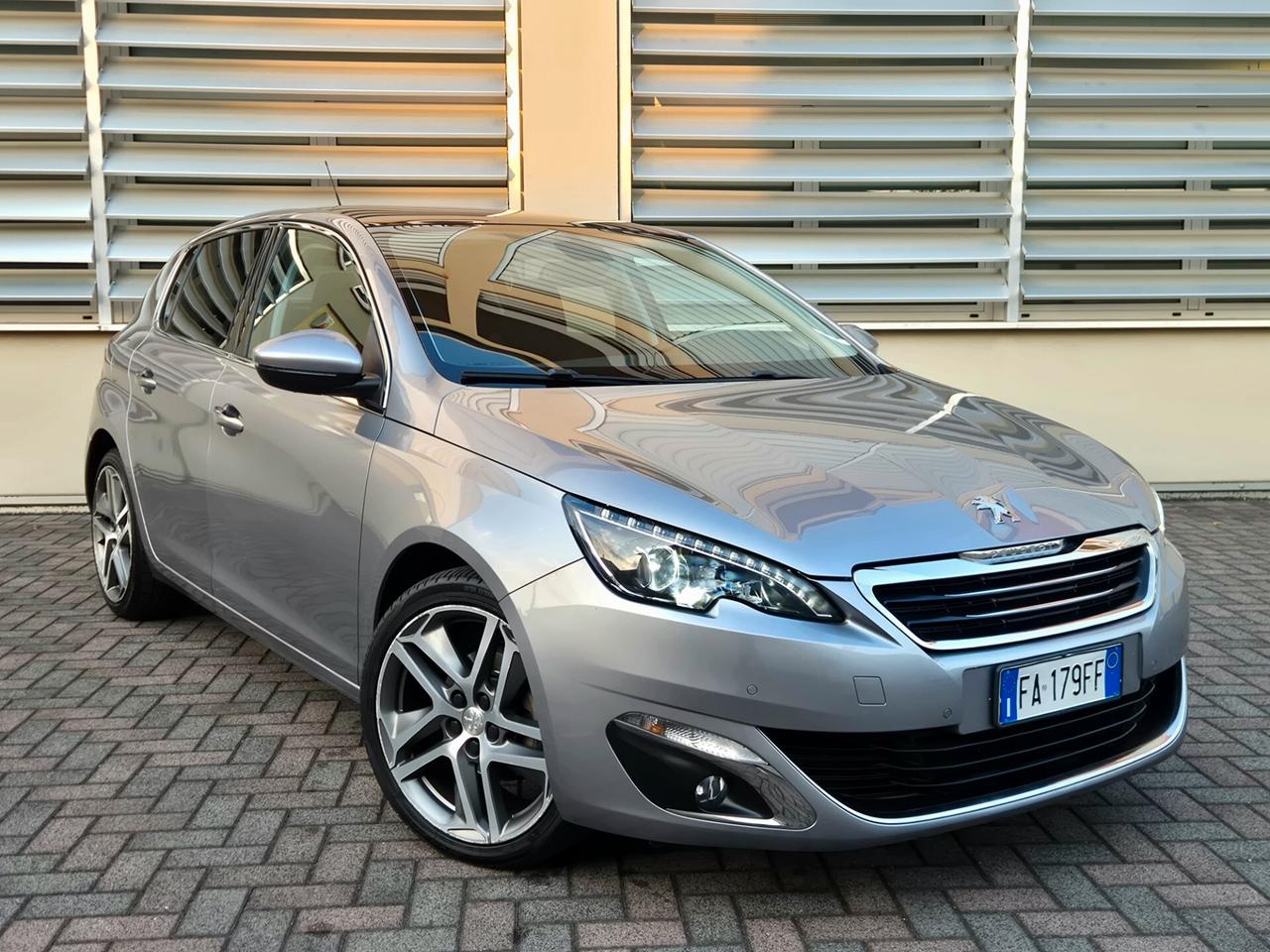 Peugeot 308 BlueHDi 120 S&S Allure