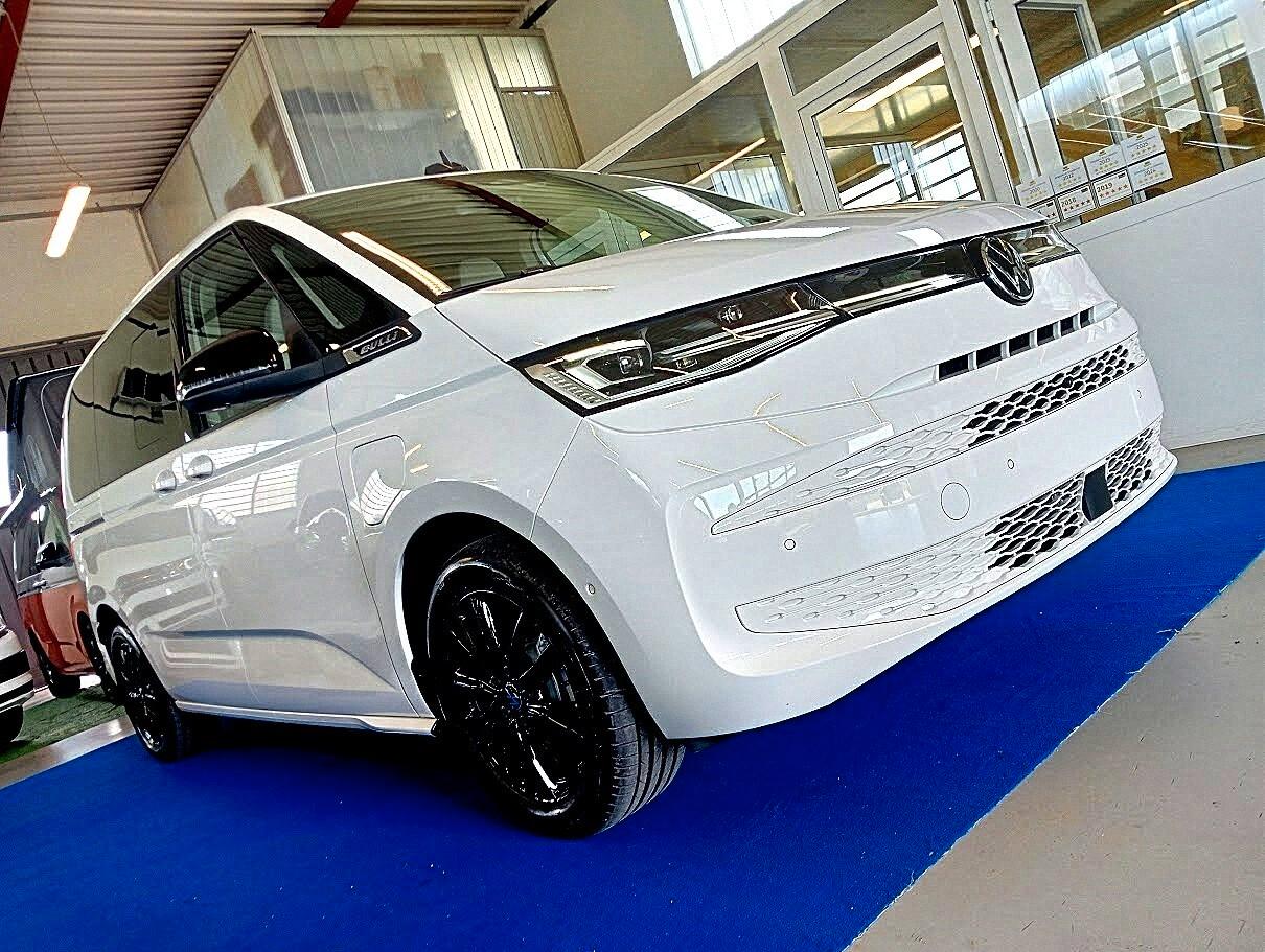 Volkswagen T7 Multivan 1.5 PHEV 4motion 245cv IQ LED GANCIO PORTE ELETTRICHE