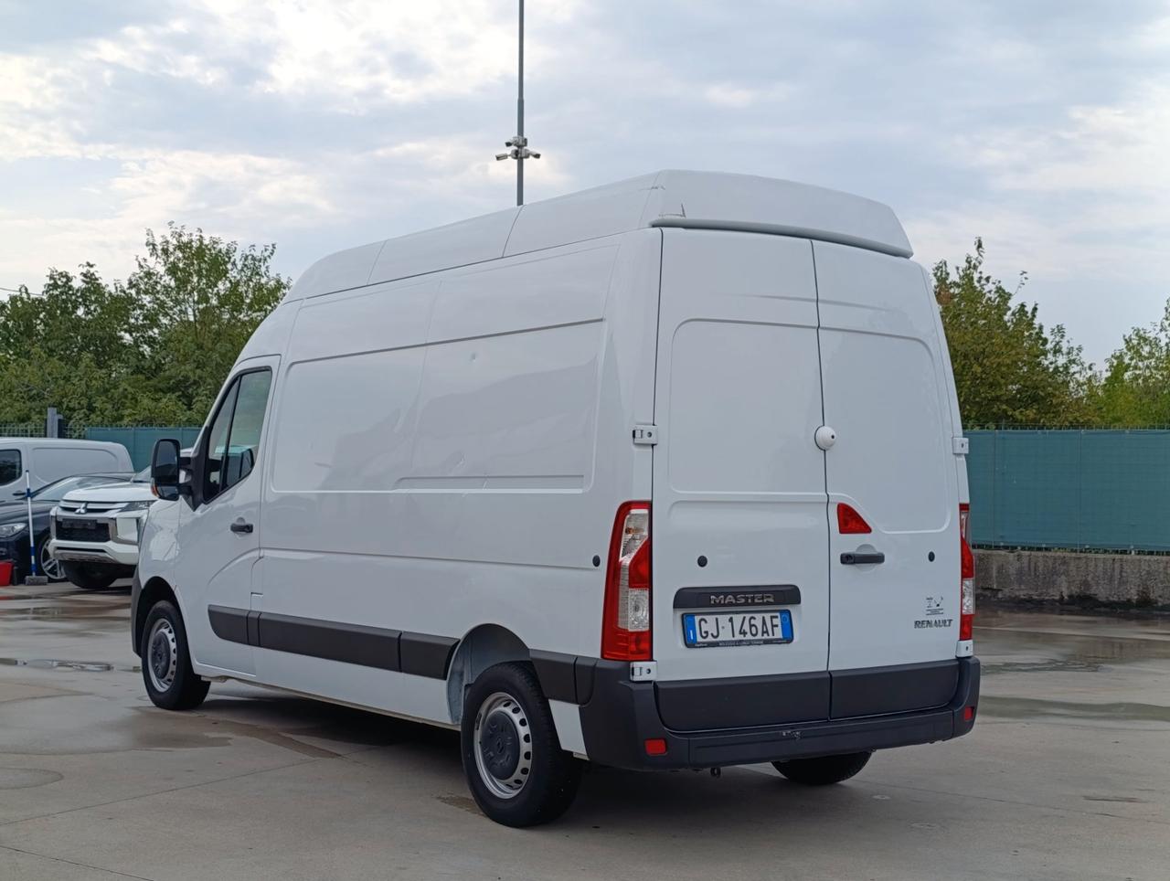 RENAULT Master T35 2.3 energy dci 150cv L2H3 Ice Plus