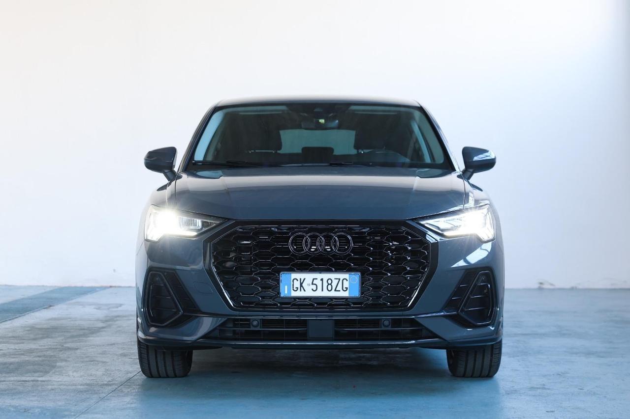 Audi Q3 Sportback 35 TDI S tronic line Black edition UNIPROPRIETARIO ITALIANA IVA ESPOSTA