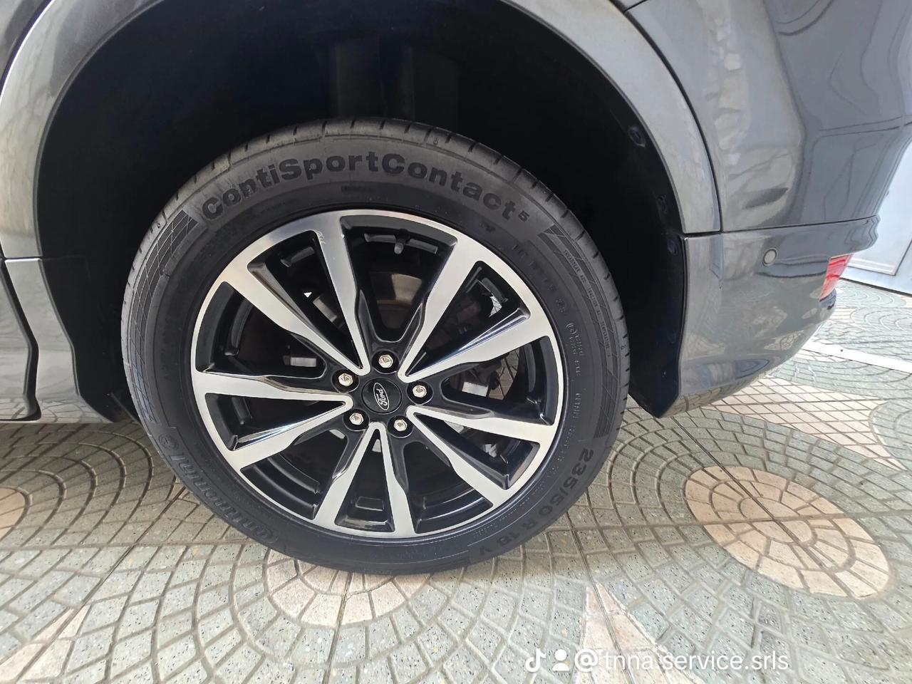 Ford Kuga 1.5 TDCI 120 CV S&S 2WD ST-Line