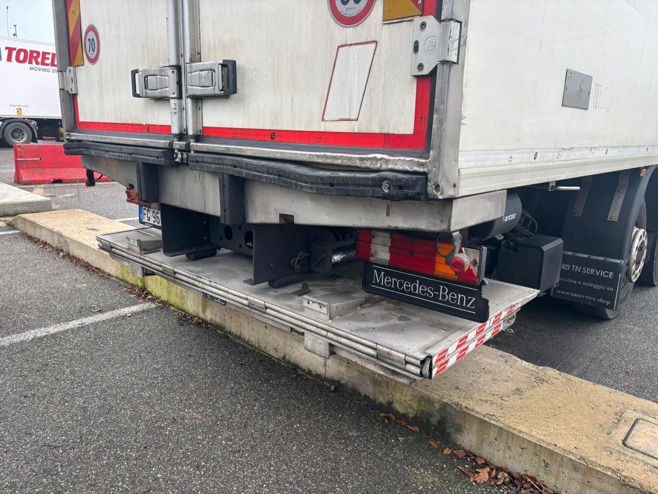 Mercedes Benz Actros 2541