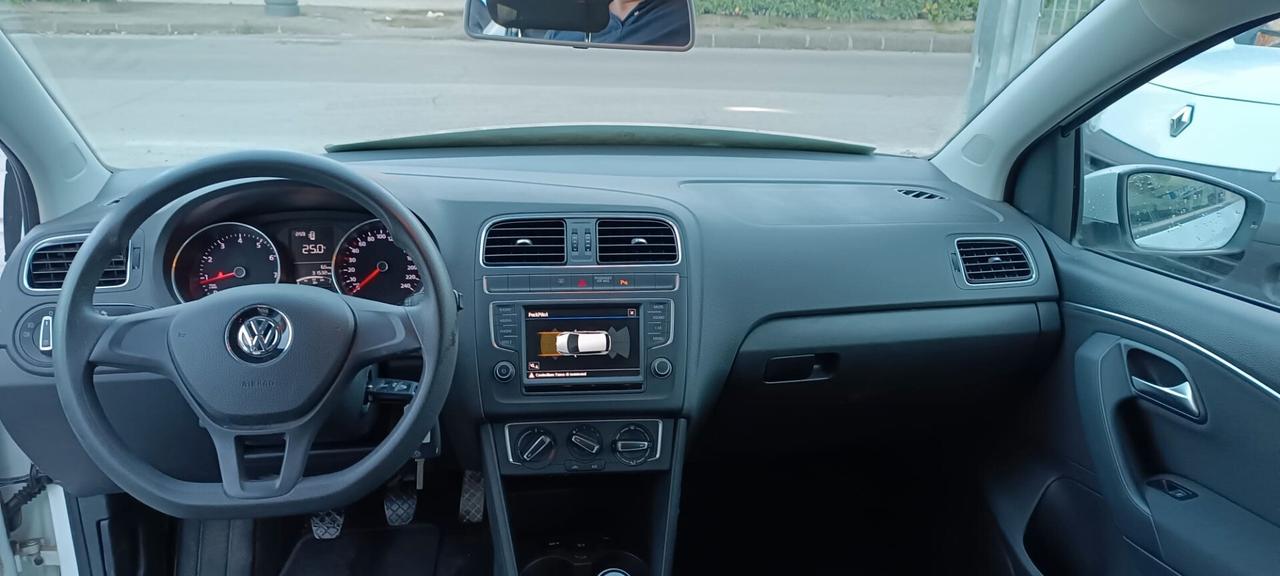 Volkswagen Polo 1.0 MPI 5p. Trendline