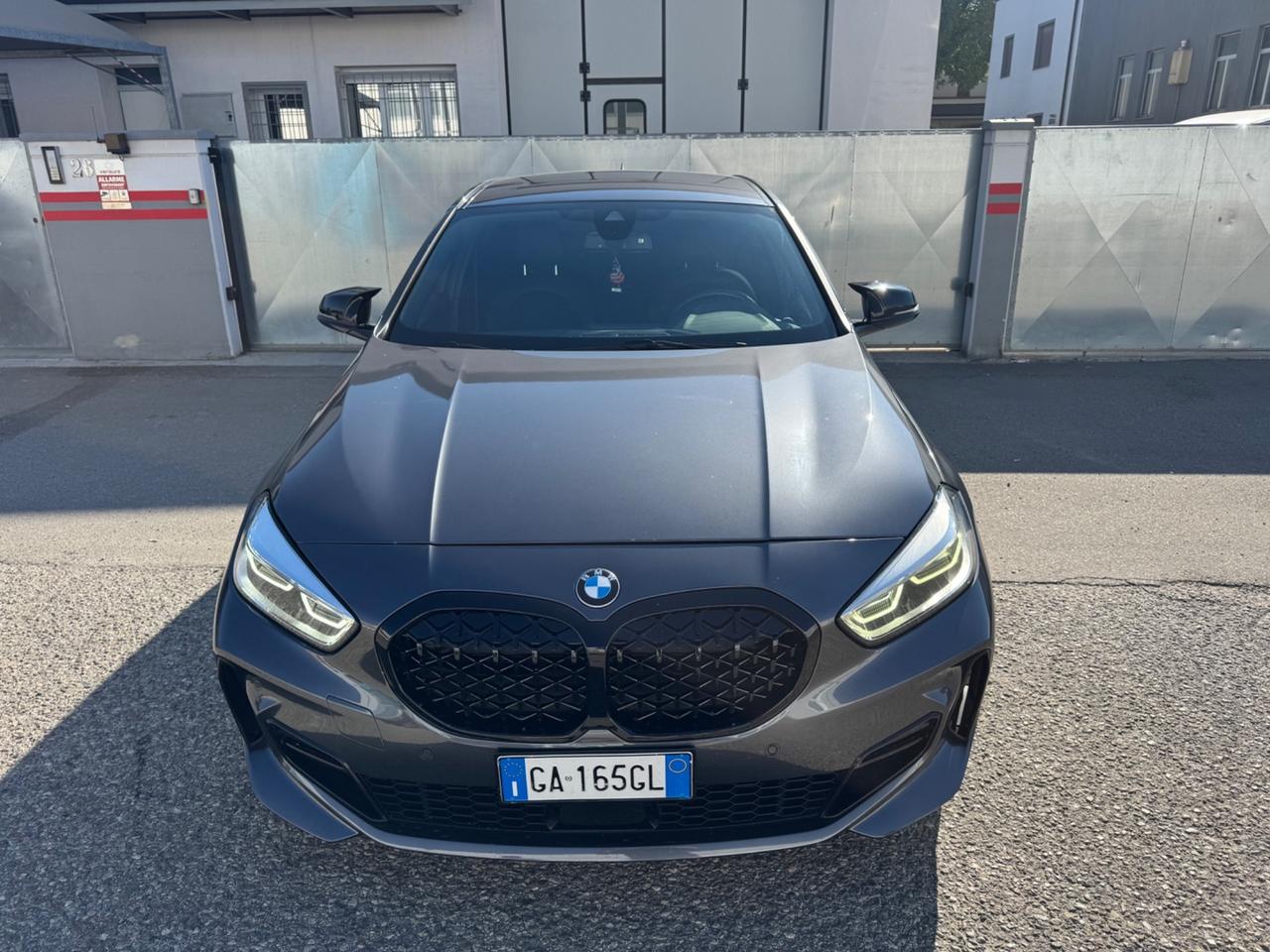 Bmw 118 118d 5p. Msport