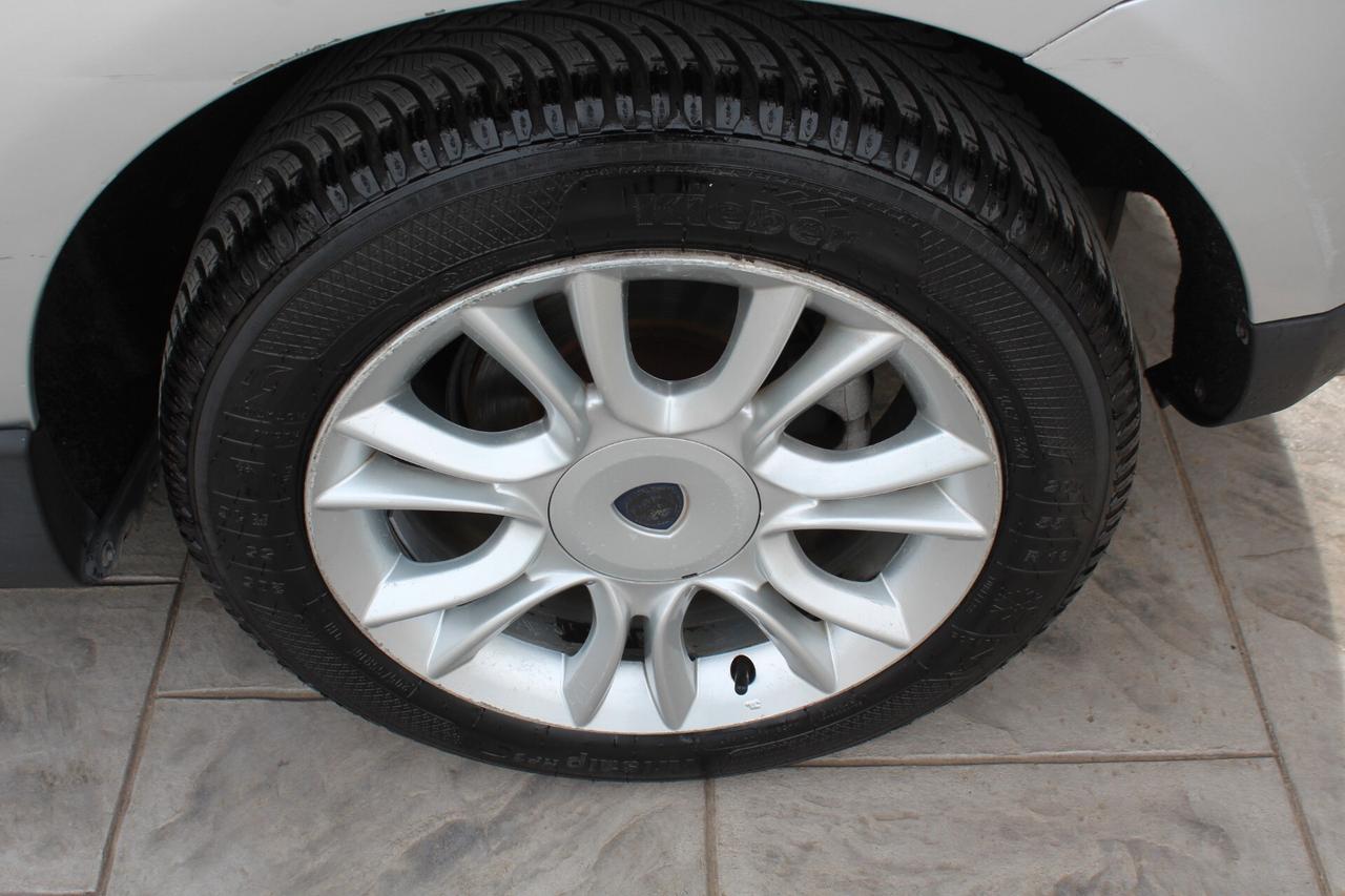 Lancia Delta 2.0 MJT DPF Argento