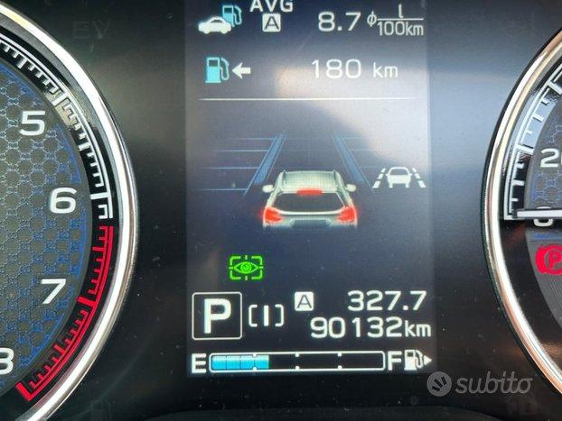 SUBARU Forester 2.0 e-Boxer Premium 4x4