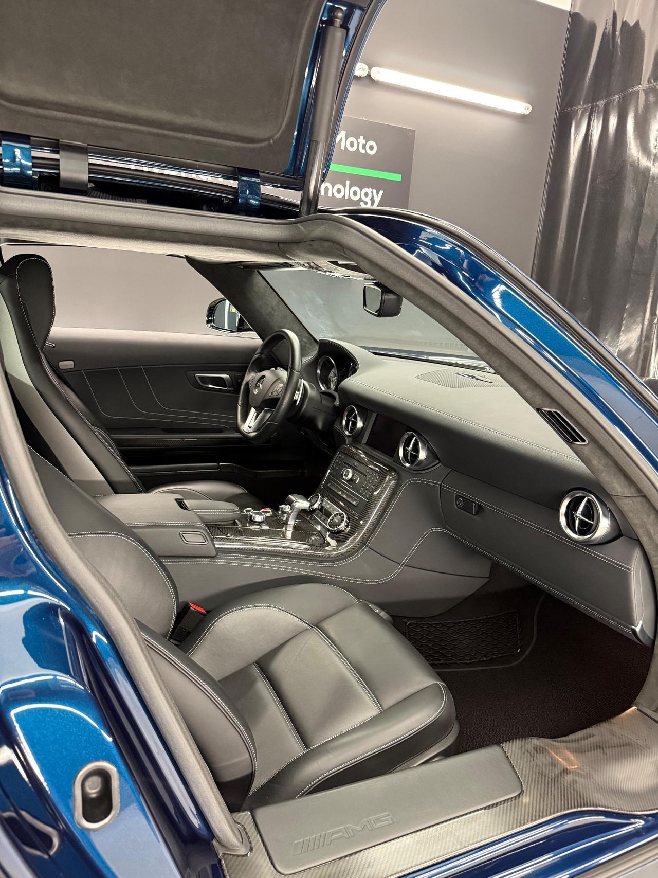 Mercedes-benz SLS AMG Coupé