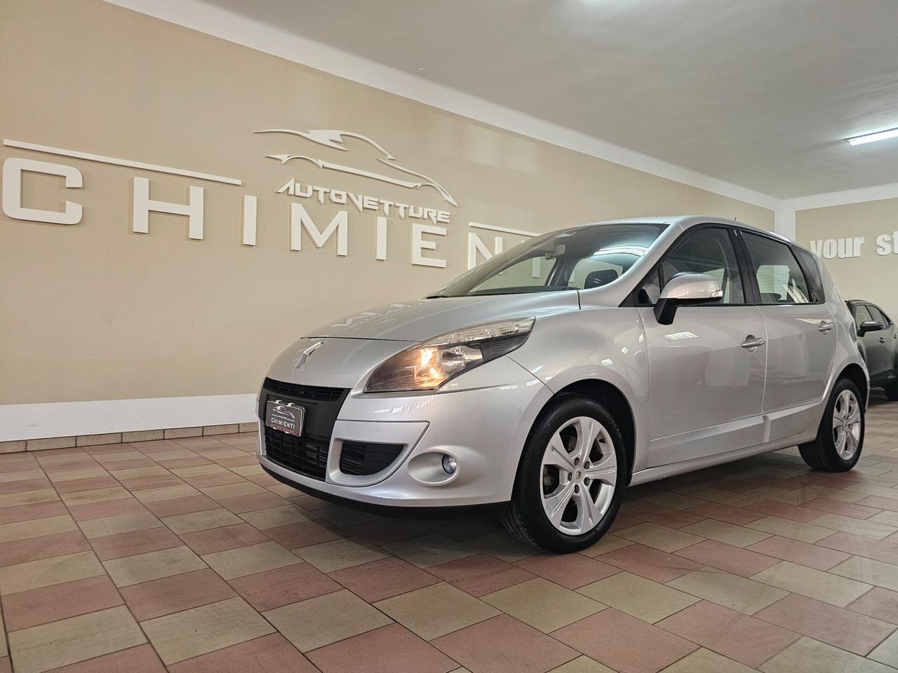 Renault Scenic Scénic X-Mod 1.5 dCi 110CV Luxe