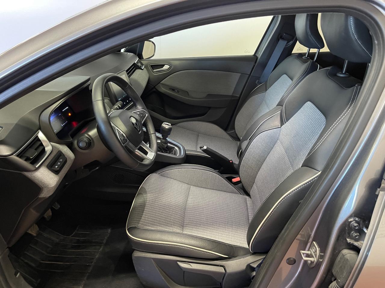 Renault Clio TCe 90 CV 5 porte Techno