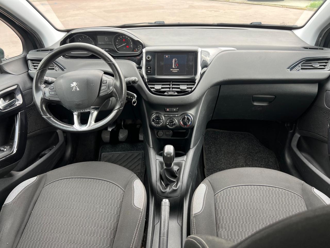 Peugeot 208 PureTech 82 5p. GPL Active