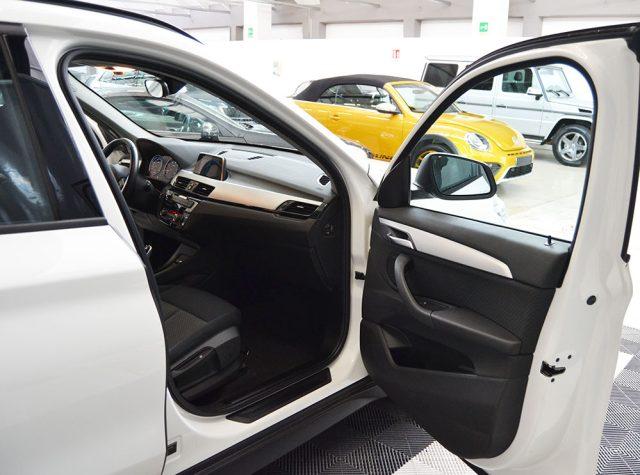 BMW X1 sDrive18d Business Automatica - Led - Navi **