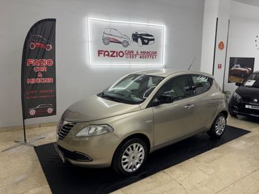 Lancia Ypsilon 1.2 69Cv