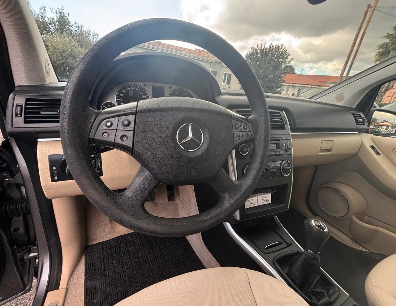 Mercedes-benz B 180 CDI Executive