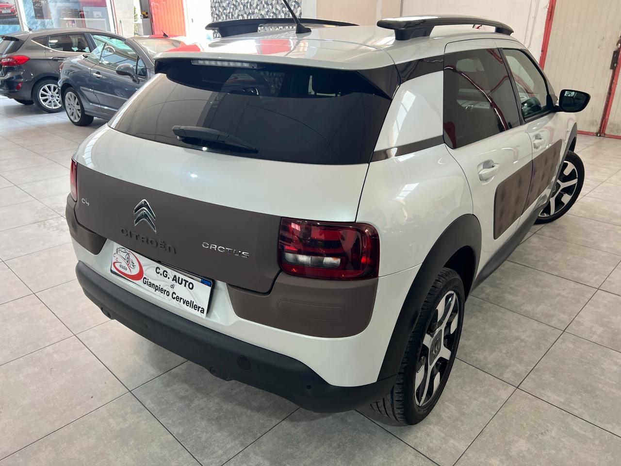 Citroen C4 Cactus 1.6 92 CV - ETG6 Shine - 2015