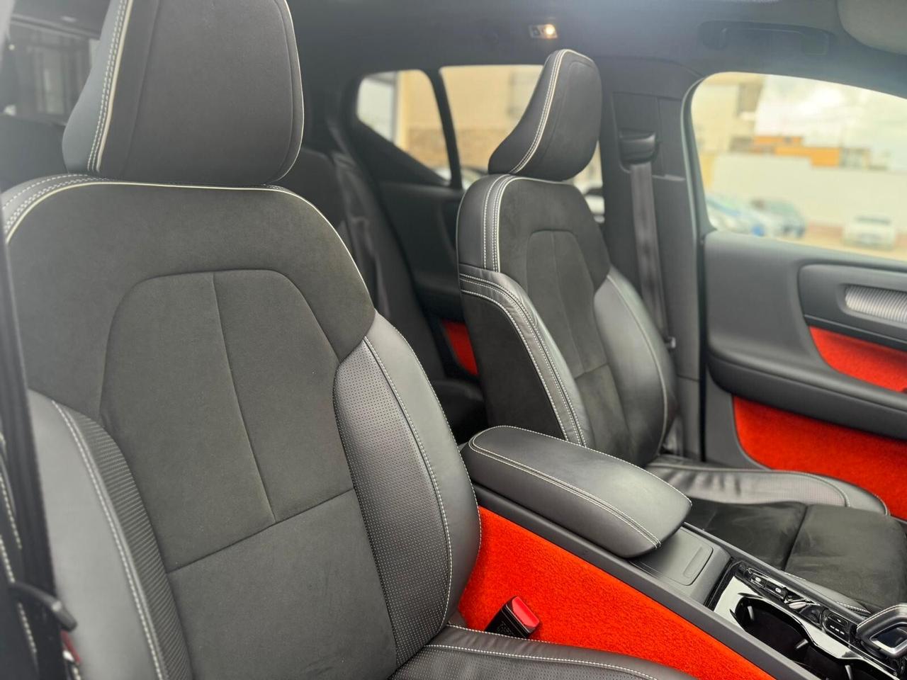Volvo XC40 D4 AWD Geartronic R-design 190CV