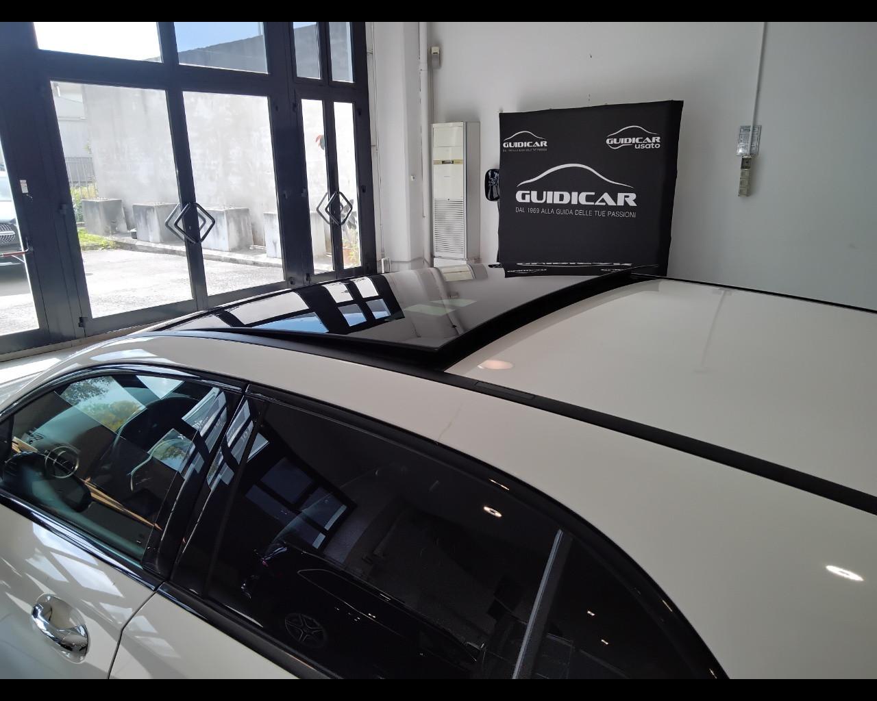 Mercedes-Benz Classe A - W177 2018 - A 180 d Sport Light auto